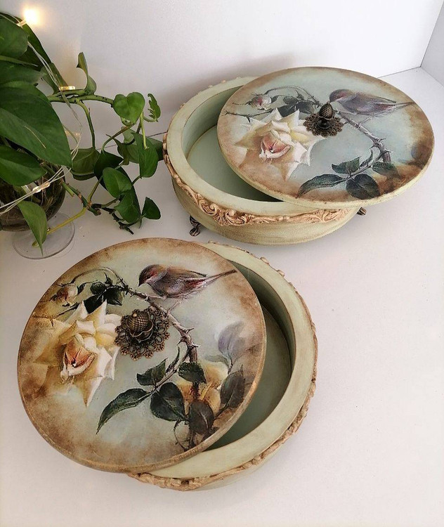 شیرینی خوری جدید