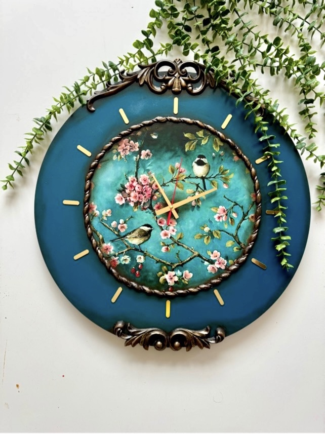 ساعت پتینه خاص