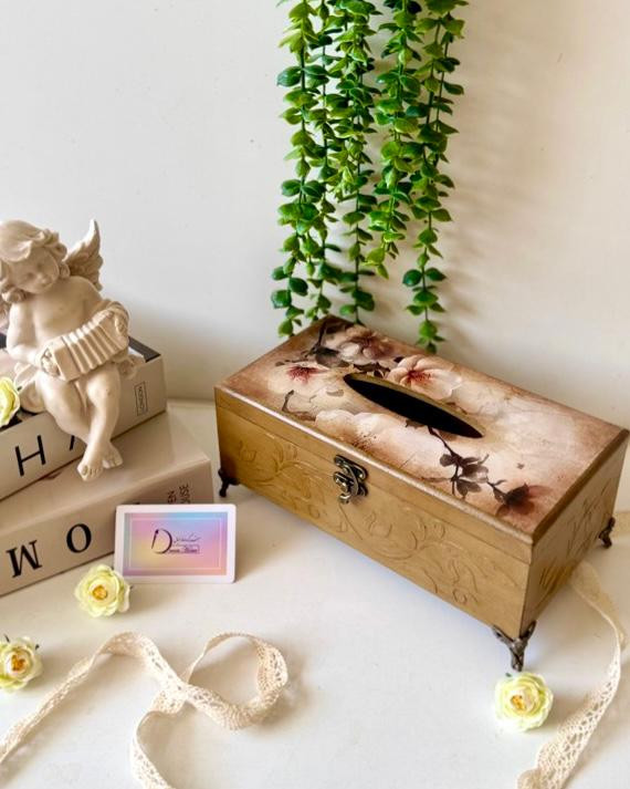 جعبه دستمال کاغذی رنگ نسکافه ای