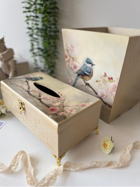 سطل و جادستمالی کرم طلایی