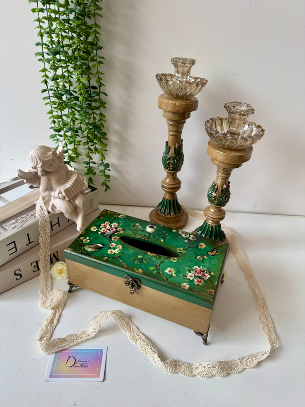 سطل و جادستمال کاغذی ترکیب چوب و رنگ سبز