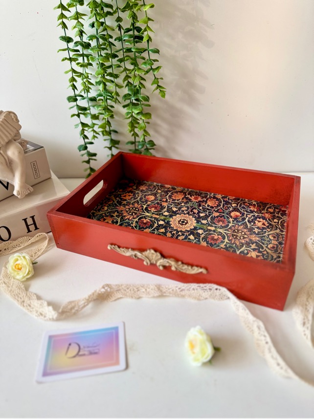 سینی چوبی رنگ آجری